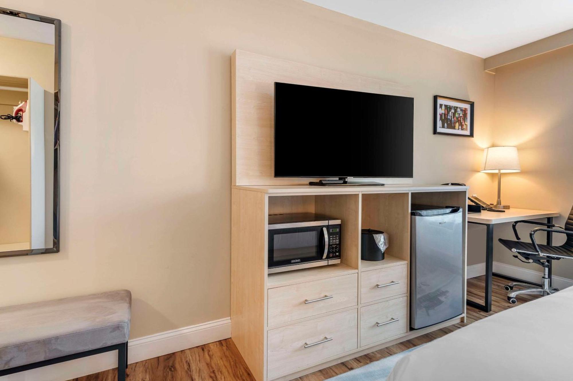 Casco Bay Hotel Portland Airport - Maine Mall, Ascend Hotel Collection South Portland Exteriör bild
